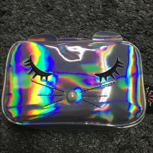 Holographic purse